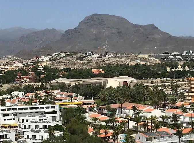 Torres De Yomely Playa Americas