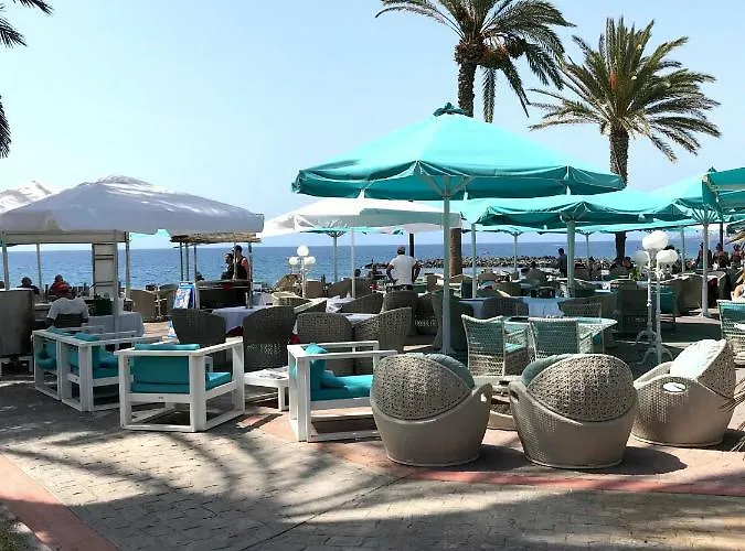 Torres De Yomely Playa Americas Appartamento *