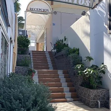 Apartamento Torres De Yomely Playa Americas