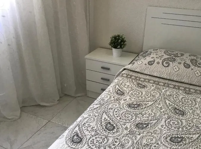 Torres De Yomely Playa Americas Apartmán